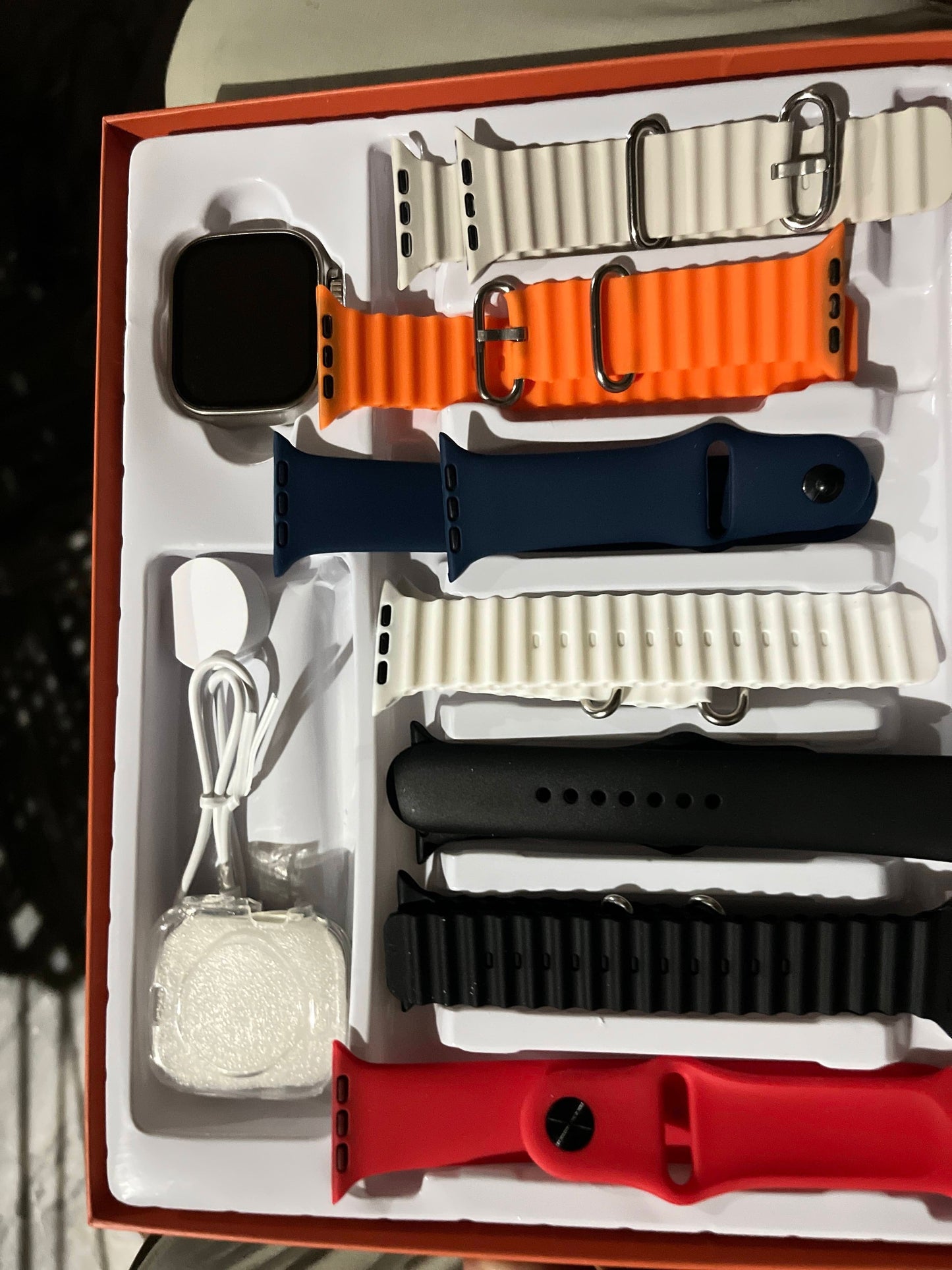 7 In 1 Ultra Smart Watch Series 8 -7 Straps